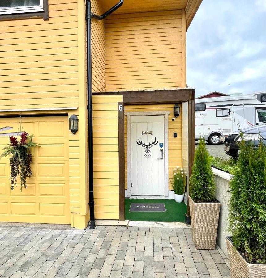 Guesthouse In Tromso Center By Dada Exterior photo