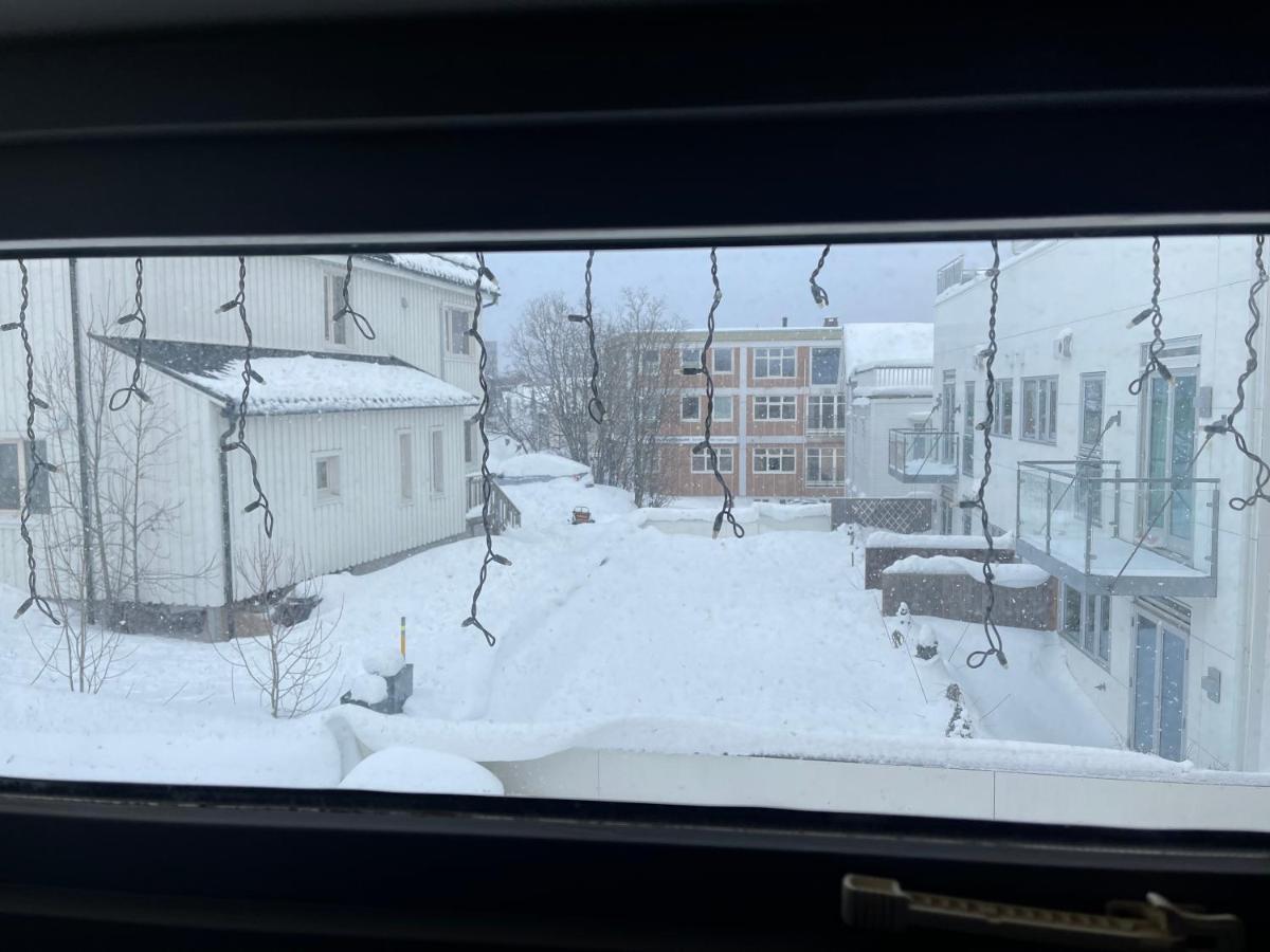 Guesthouse In Tromso Center By Dada Exterior photo